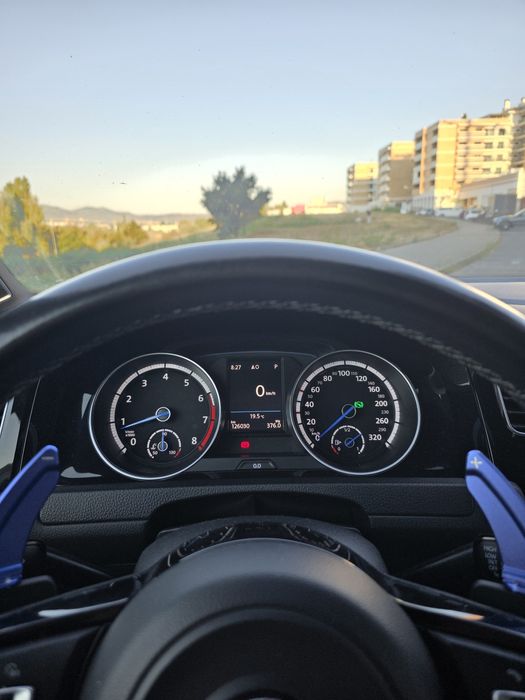 Volkwagen Golf 7 R