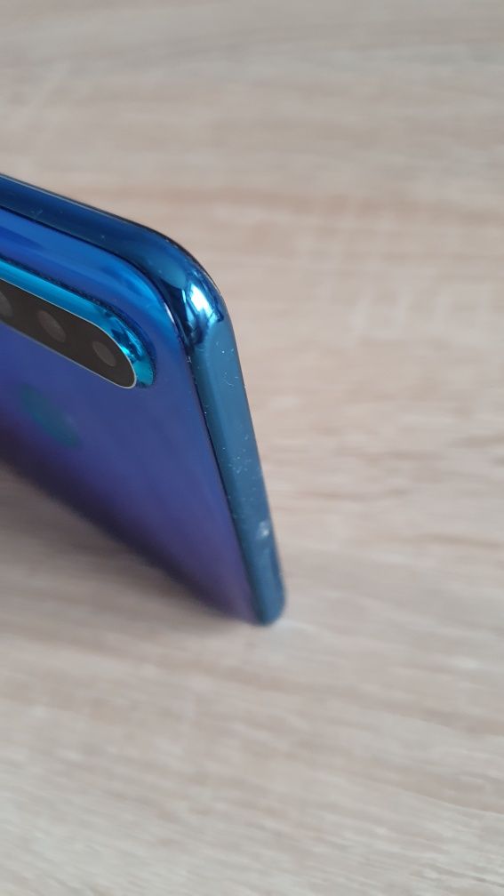 Huawei p30lite niebieski + karta pamięci 32 gb