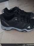sprzedam buty adidas