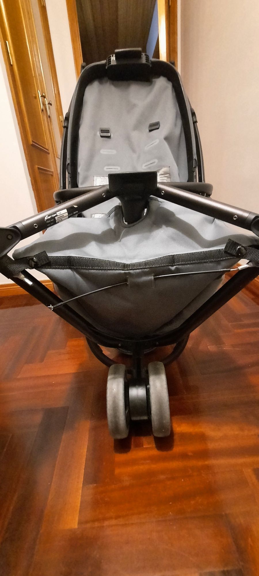 Carrinho de Bebé - Quinny Zapp Flex