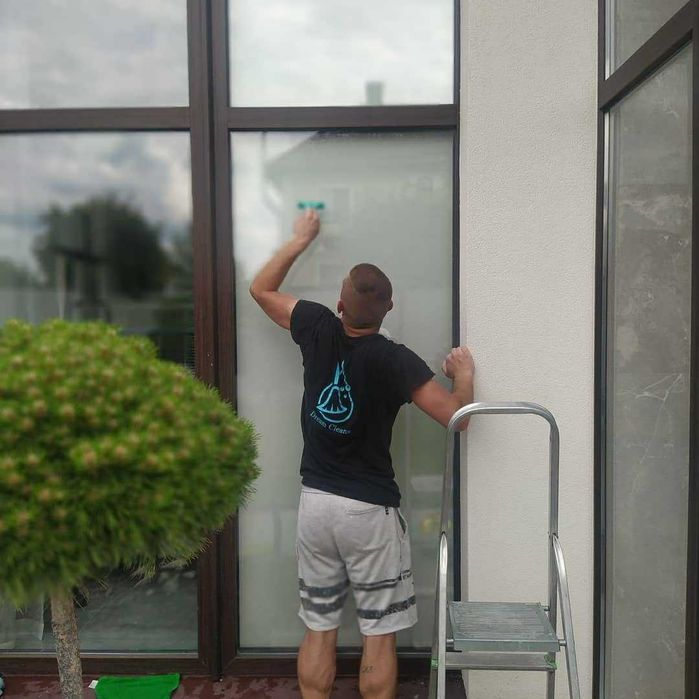 Прибирання після ремонту | Генеральне | Миття вікон | Хімчистка меблів