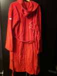 продам халат Puma Red