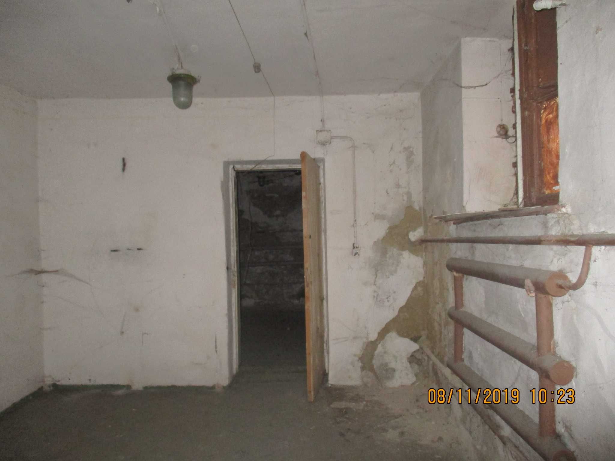 Нежилі приміщення підвалу - м. Чернівці, вул. Головна, 99