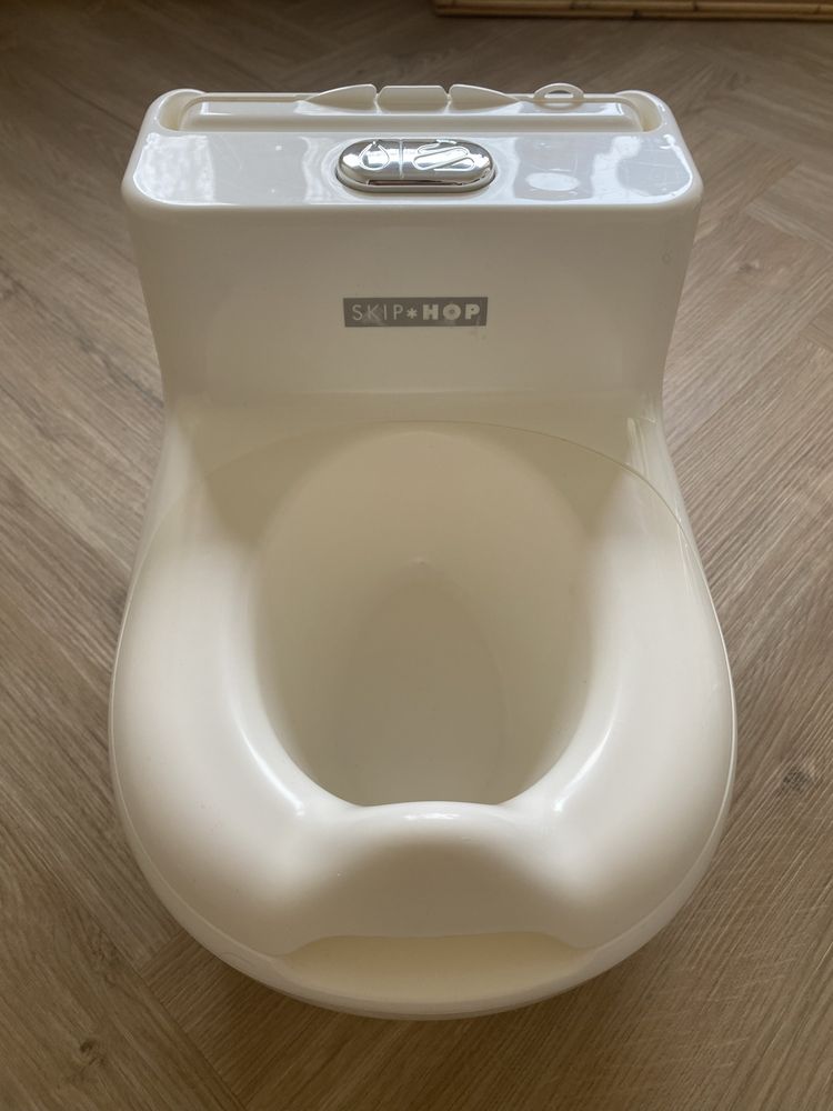 Interaktywny Nocnik Mini Toaleta SKIP HOP