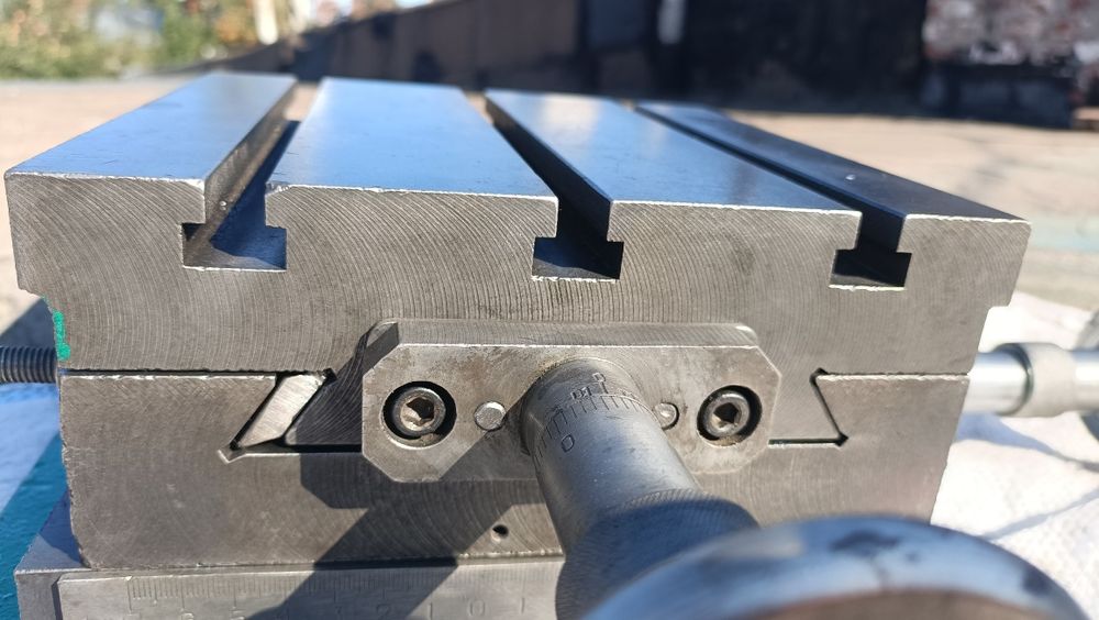 Стол 2м112 координатный на два положения