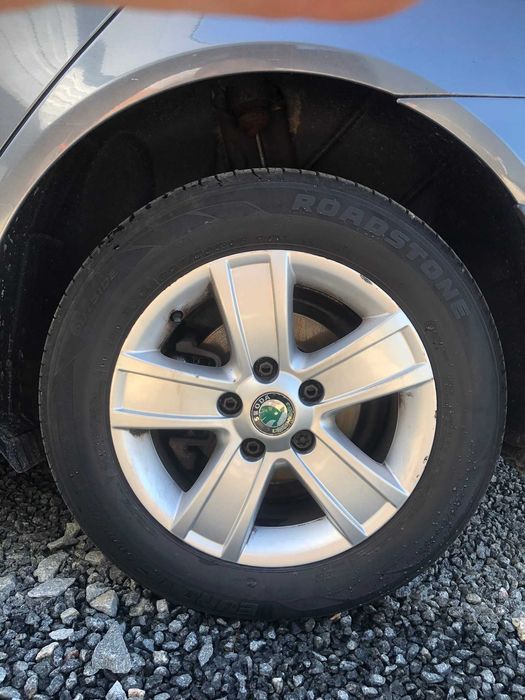 Комплект дисків з гумою диски R15 5x112 Volkswagen Skoda 6,5J ET50 VAG
