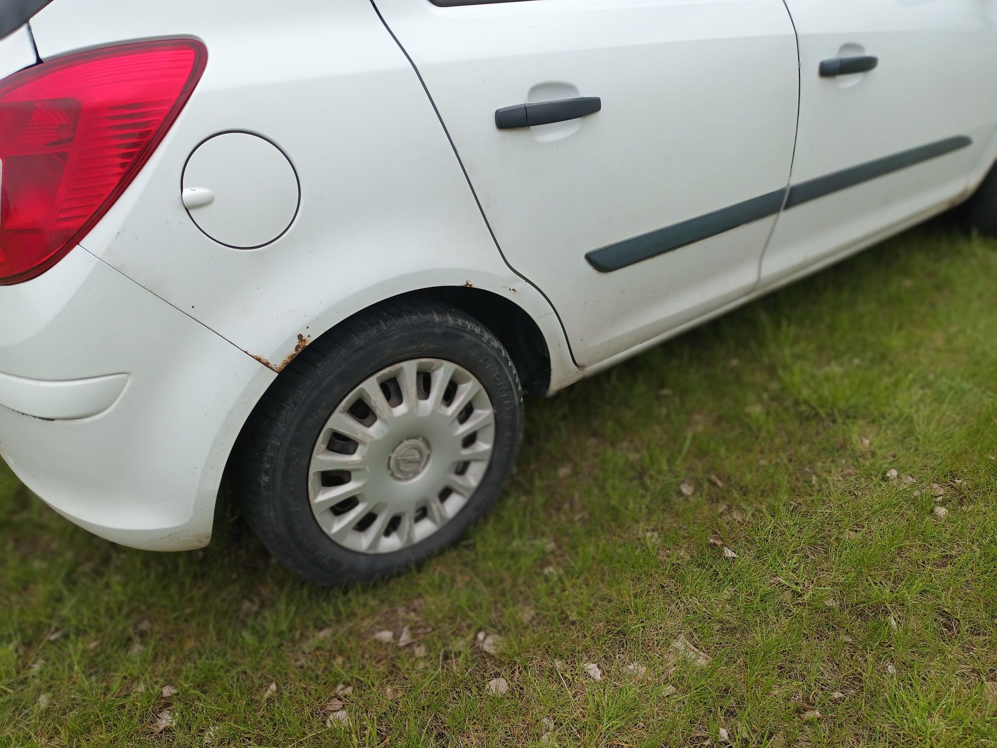 Opel corsa D 1.3 CDTI