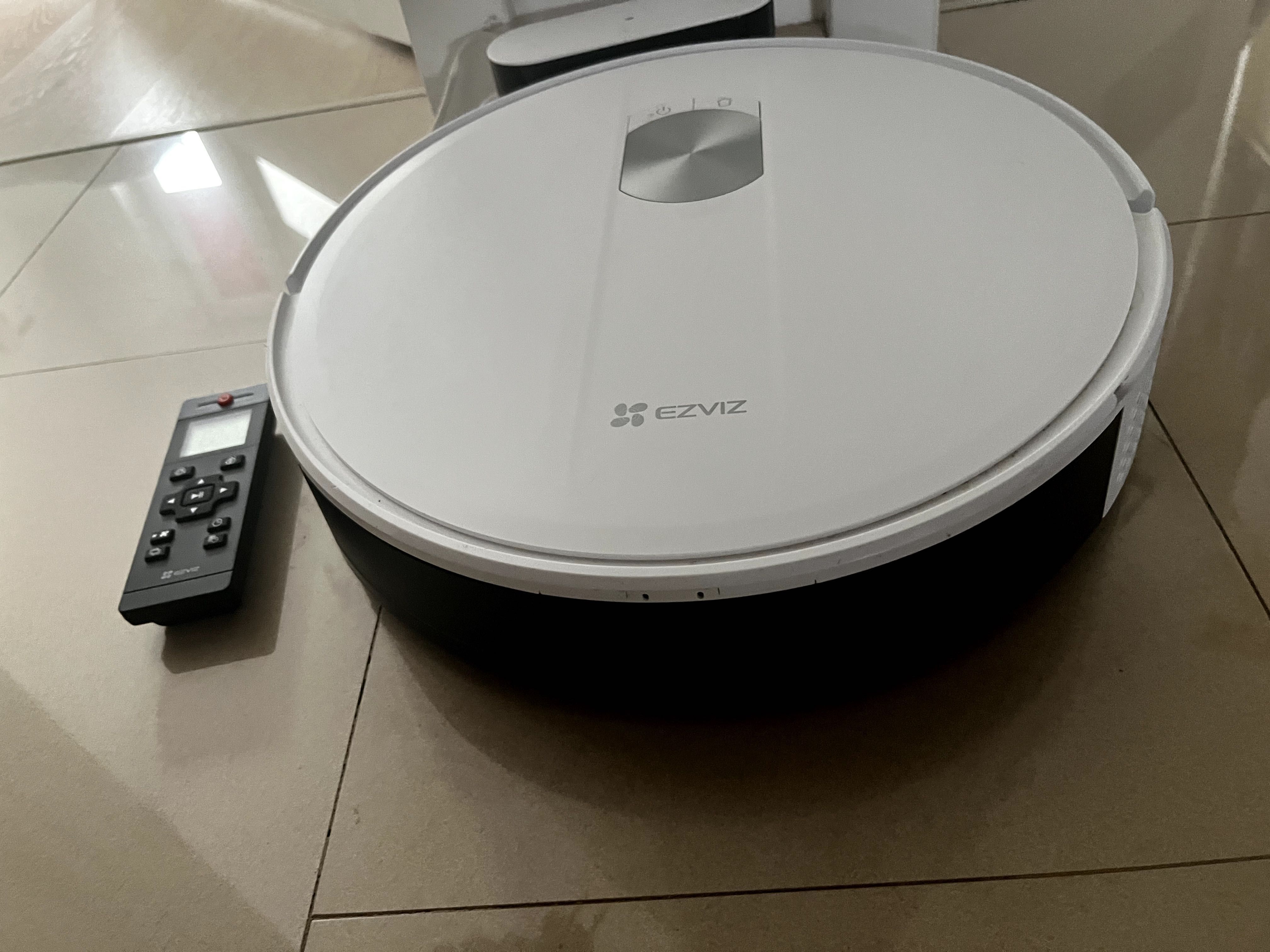 robot sprzątający EZVIZ