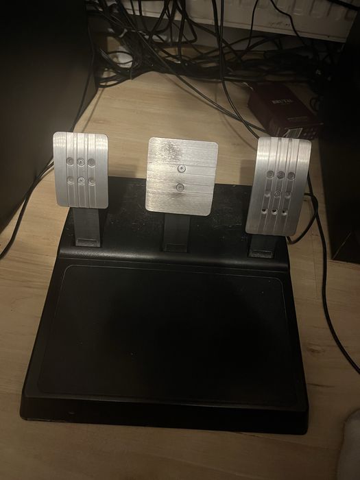 Thrustmaster t300