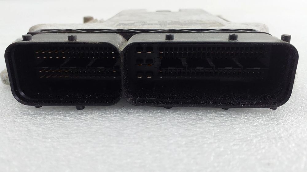 Centralina motor / ECU VOLKSWAGEN Golf V (1K1)