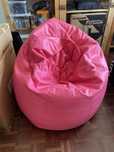 Pouf grande pele sintética rosa