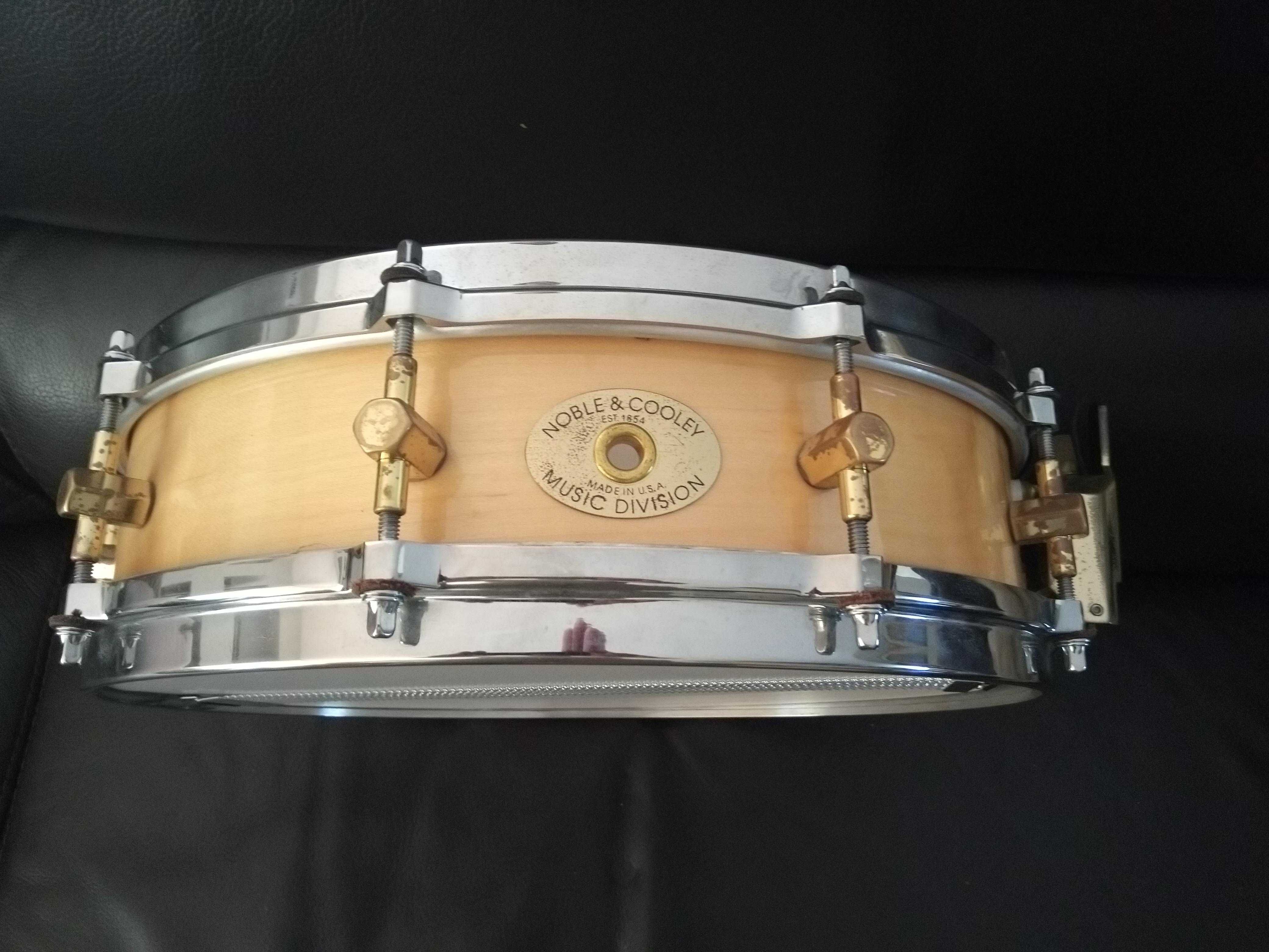 Noble&Cooley Snare 14"x3,78" Solid Shell (anos 90)