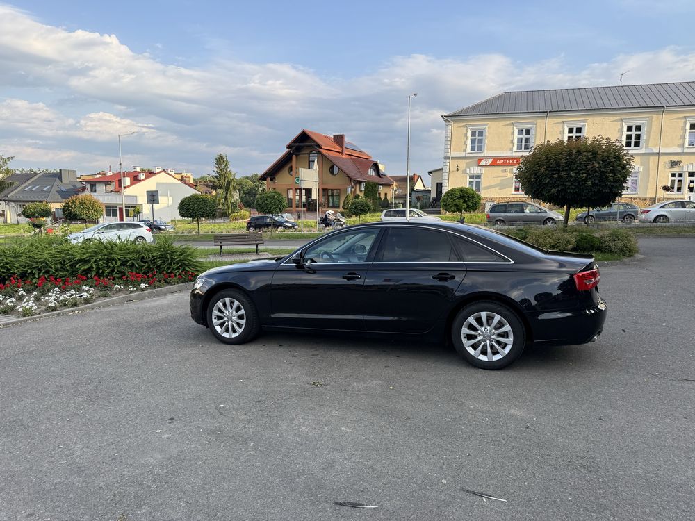 Audi A6 C7 sedan