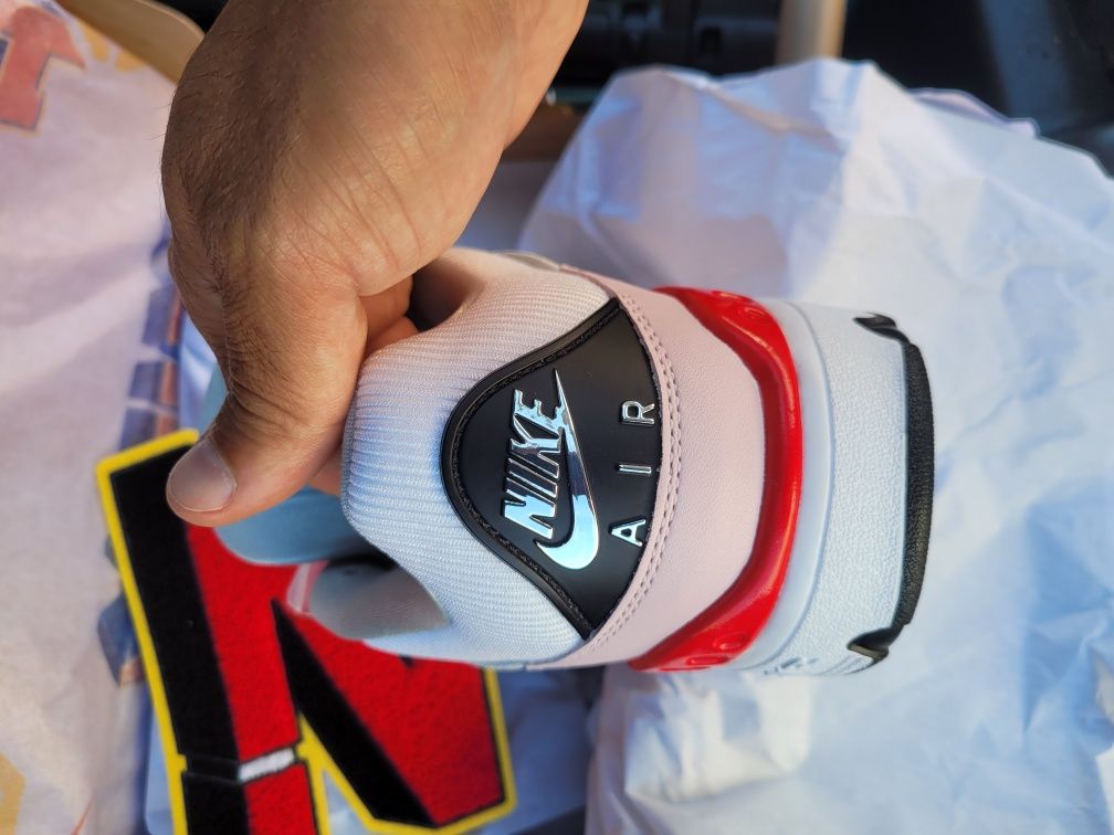 Tenis Exclusivos Nike ( Nigo × Jordan