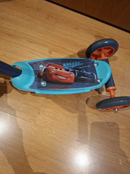 Trotinete Cars Faísca