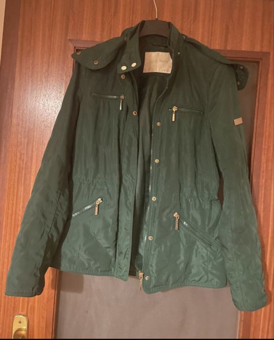 Parka Zara Verde tamanho S