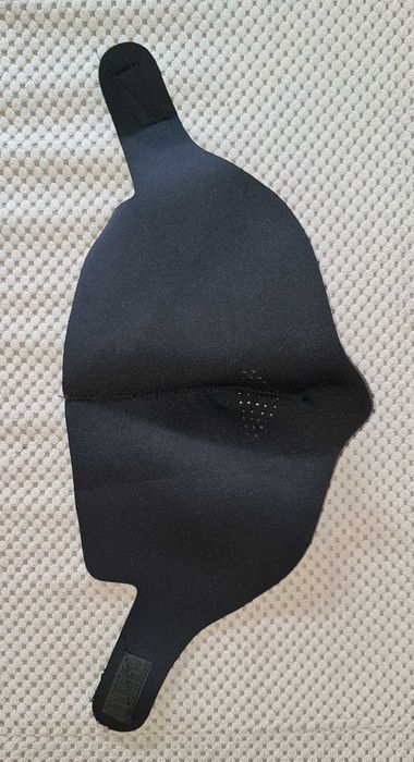 Маска на лицо теплая