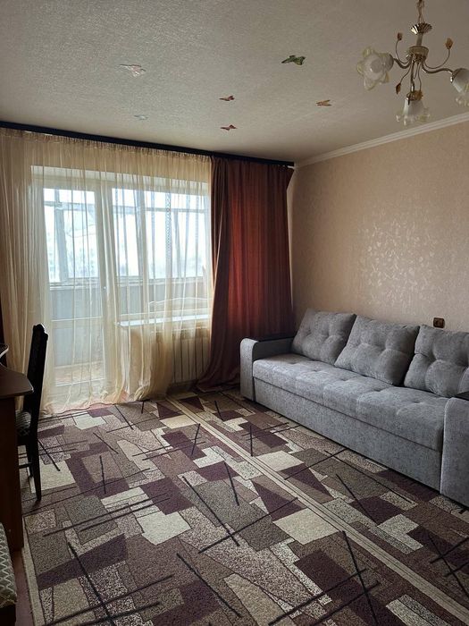 Квартира подобово, Лозова