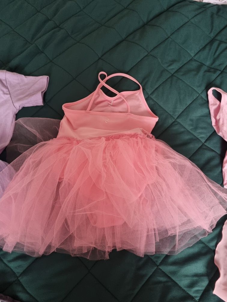 Komplet ubrań na balet dla dziewczynki