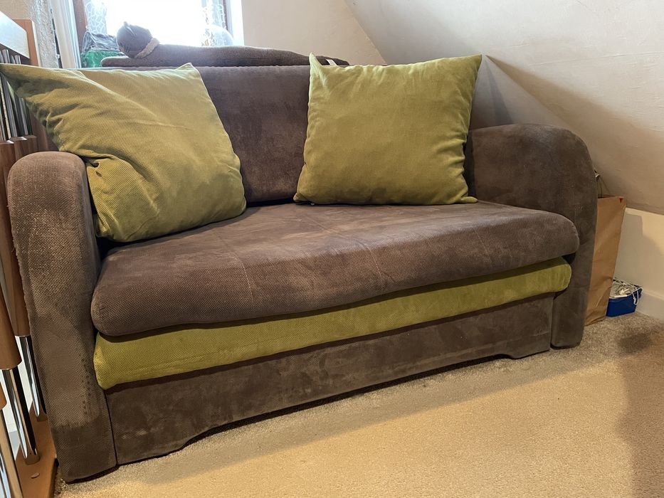 Sofa, kanapa z funkcja spania