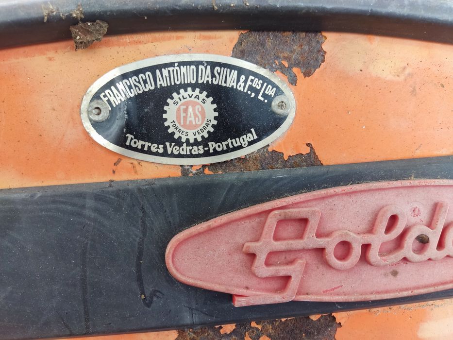 Vendo motocultivador ou troco por trator pequeno