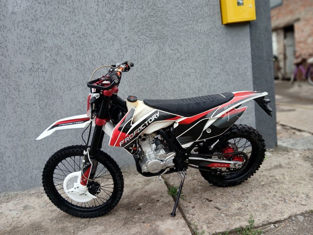 EXDRIVE ProFactory 300