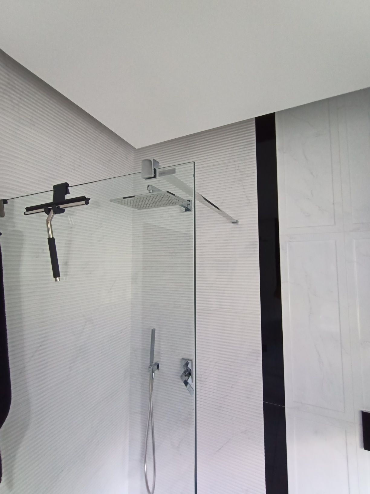 Za pol ceny nowa kabina prysznicowa Radawy Modxii Walk-in 90 cm.