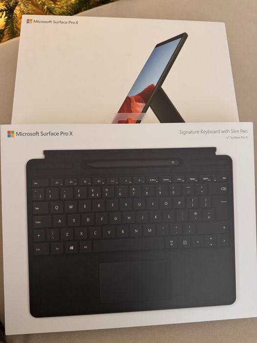 Microsoft Surface Pro X – Excelente Estado | Kit Completo + Extras