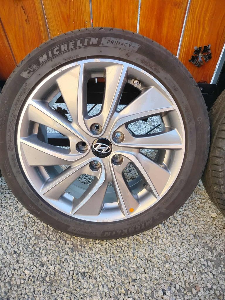 Alufelgi HYUNDAI i30 5x114.3 17 cali z oponami