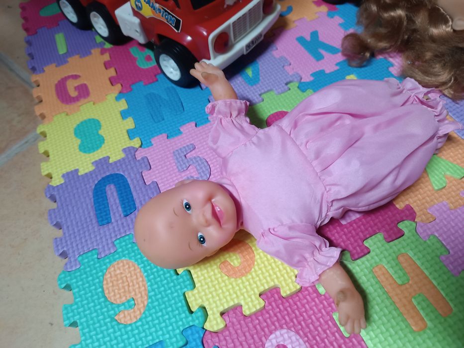 Brinquedos variados
