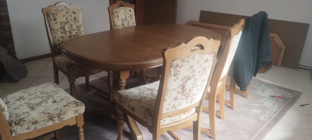 Продам Кутовий набір на кухню,стіл+2 крісла з Німеччини