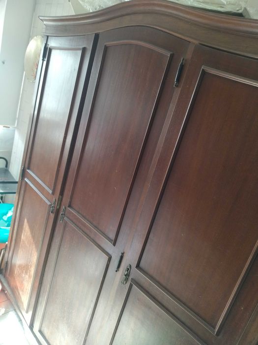 Armário Roupeiro urgente