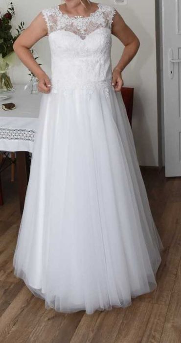 Suknia ślubna biała