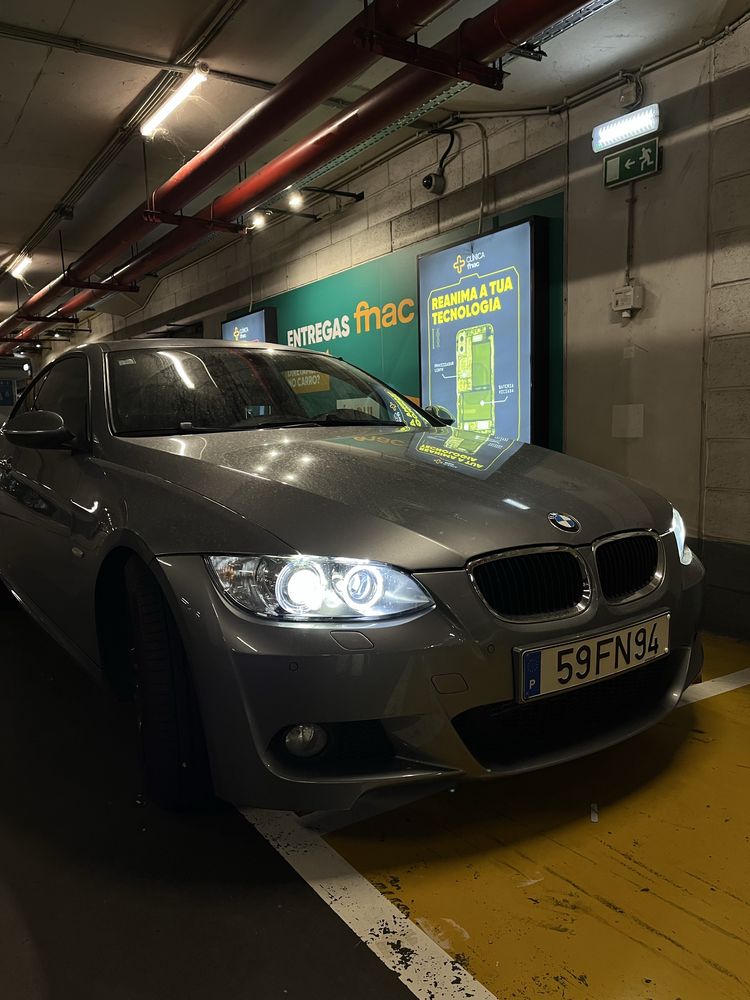 Bmw 320 D coupé cinza