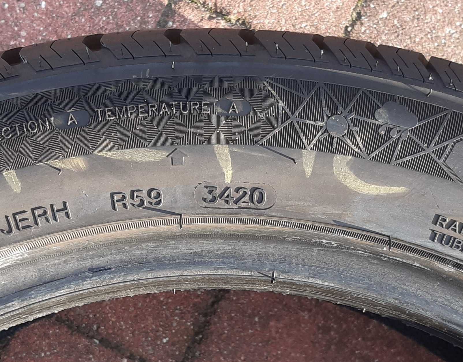 1x TOURADOR 225/50 ZR17 X ALL CLIMATE TF1 Y XL [5.5mm]