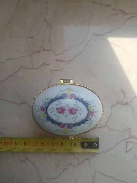 Puzderko porcelanowe