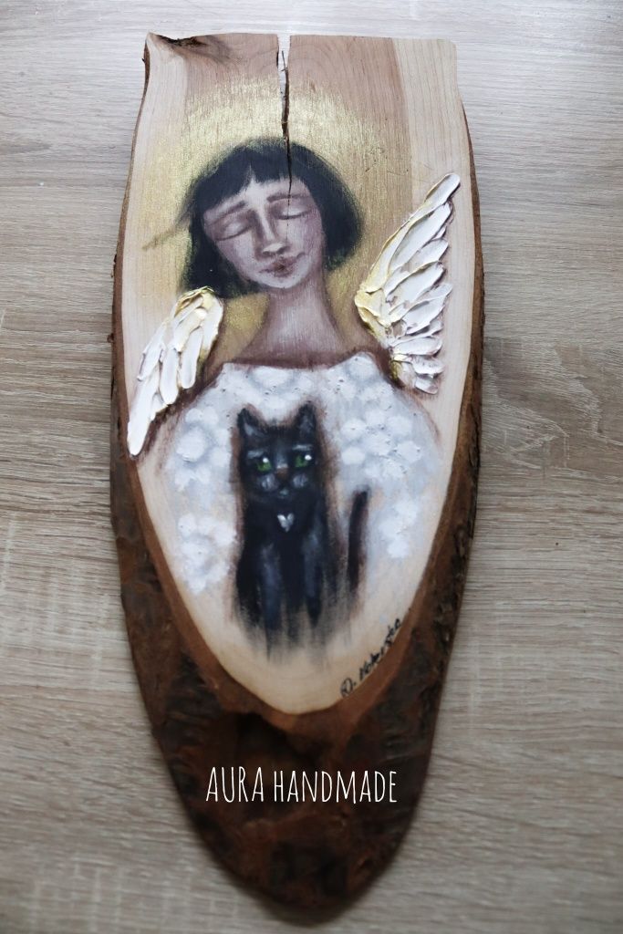 Anioł z kotkiem lite drewno