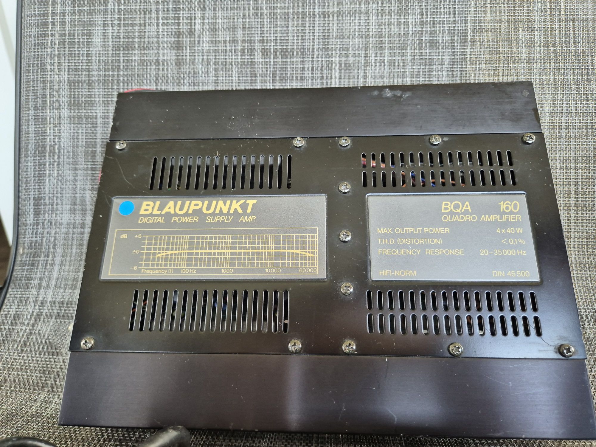 Unikatowe radio Blaupunkt New York sqr 83 + wzmacniacz + okablowanie