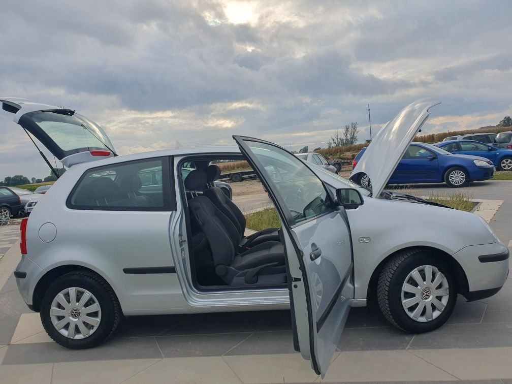 VW POLO 2002r * * 1.2 64KM * * Klimatyzacja * TomCar 50 AUT w OFERCIE