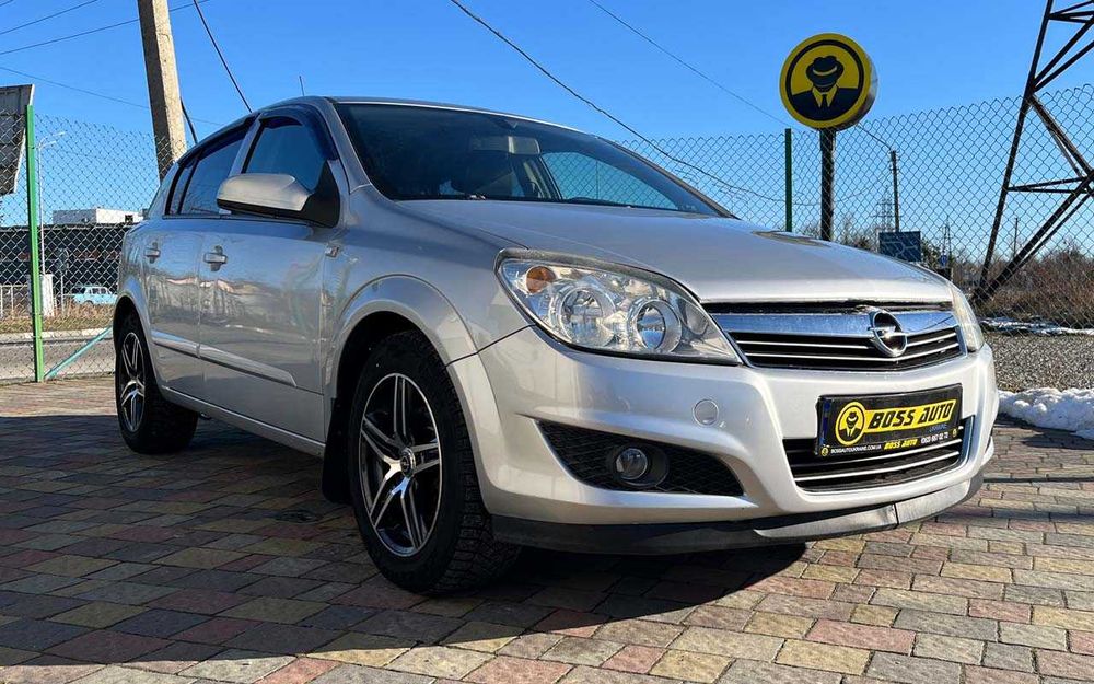 Opel Astra 2008 року