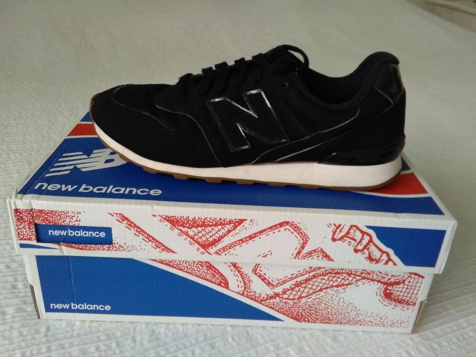 Sapatilhas New Balance 996