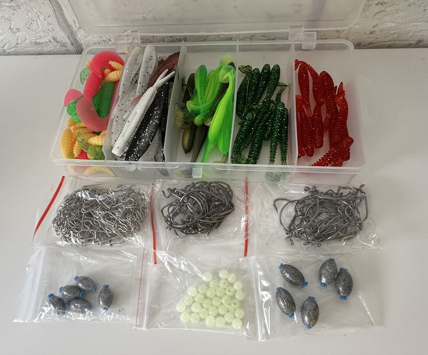 Zestaw akcesoriów wędkarskich 285 szt