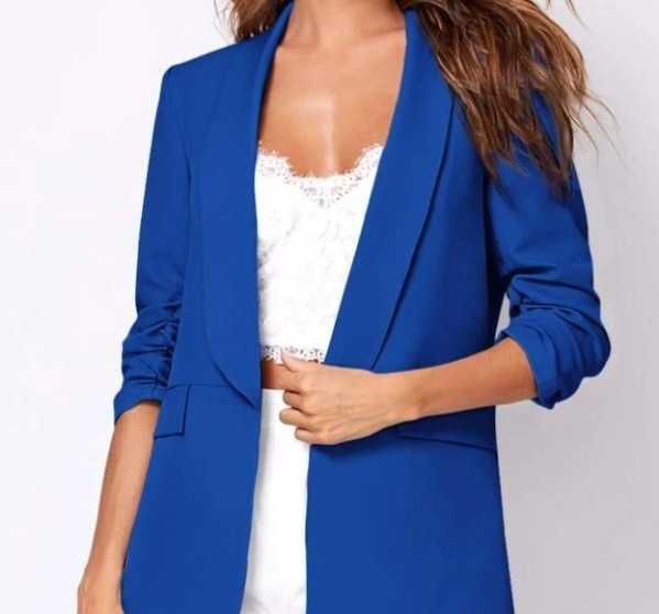 Blazer cor azul dá até L pequeno