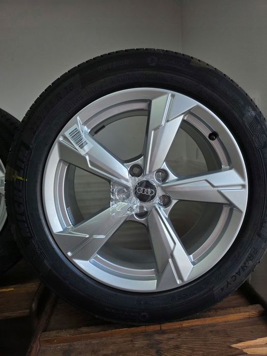 Nowe Koła Oryginalne Audi A6 C8 Letnie 18 Cali Michelin 2023 Rok