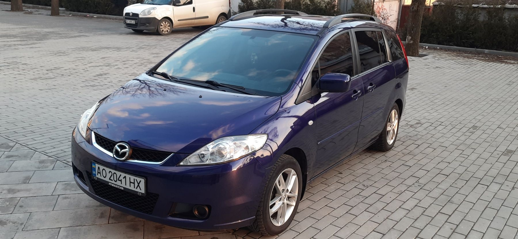 Mazda 5 2.0 дизель.стан ідеал!