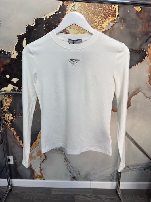 Базовий лонгслів Прада реглан футболка з довгим рукавом