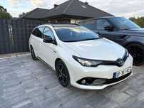 Toyota Auris Stan idealny . Mały przebieg.