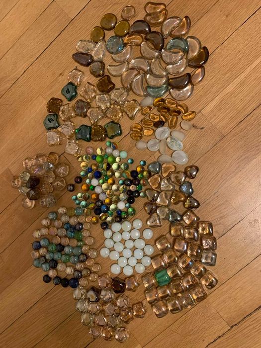Декор из стекла - камушки стеклянные - цветное стекло