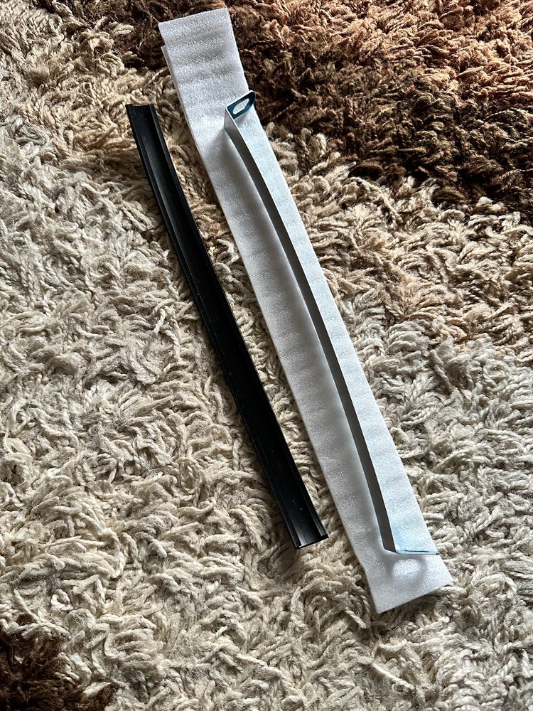 "Uniwersalny tłumik końcowy/motocykl/carbon"
