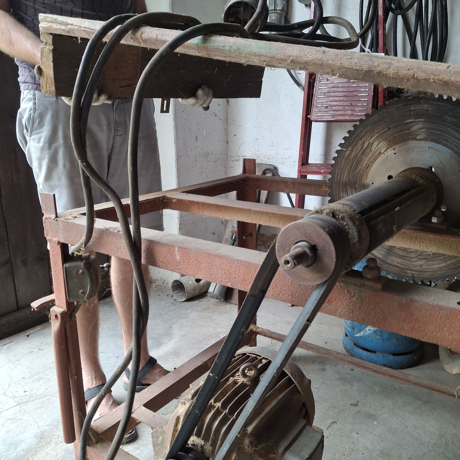 Krajzega , heblarka, silnik 4kW